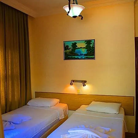 Sempati 4*