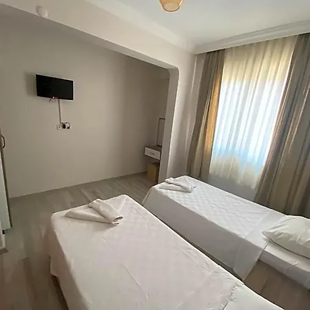 셈파티 아파트호텔 4*