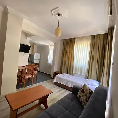 Sempati Lägenhetshotell 4*